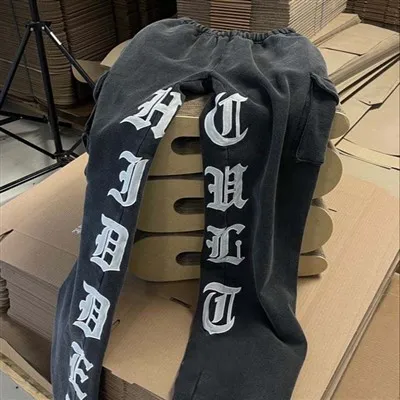 Ежедневни спортни панталони с шнур